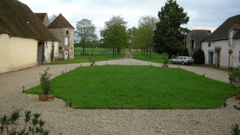 Chateau de Chavannes, Tresnay, France