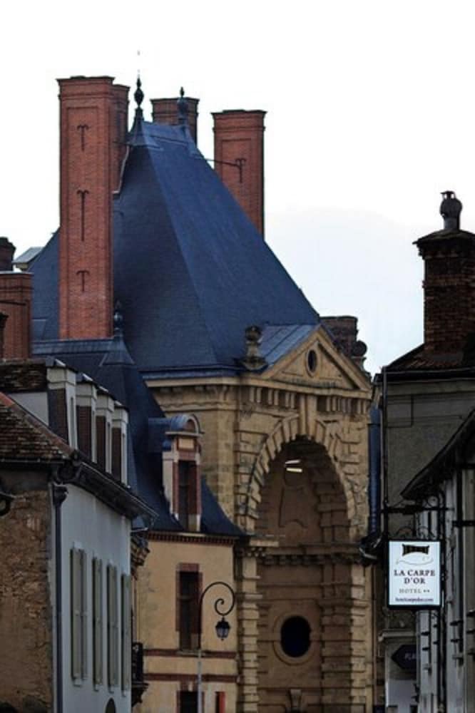 Hotel La Carpe D'or, France