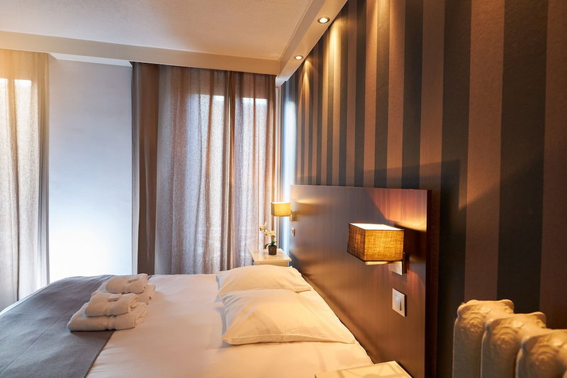 Hôtel Les Negociants, Valence, France