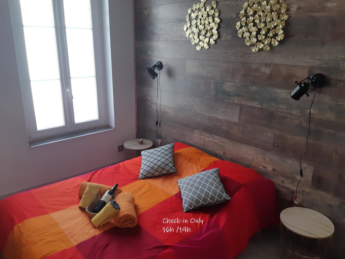 Hotel · Bed and Breakfast P&P Nîmes-Centre, Nîmes
