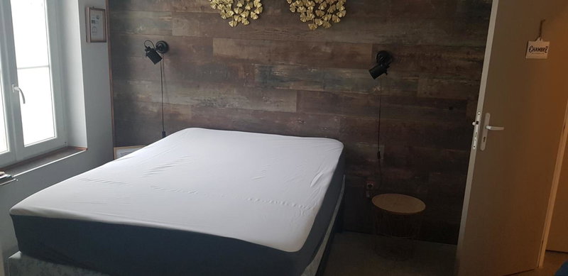 Bed and Breakfast P&P Nîmes-Centre, Nîmes, France