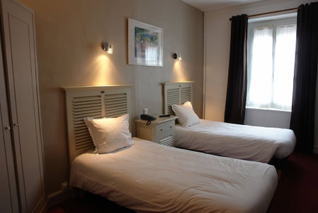 Hostellerie de la Porte Bellon, Senlis, France