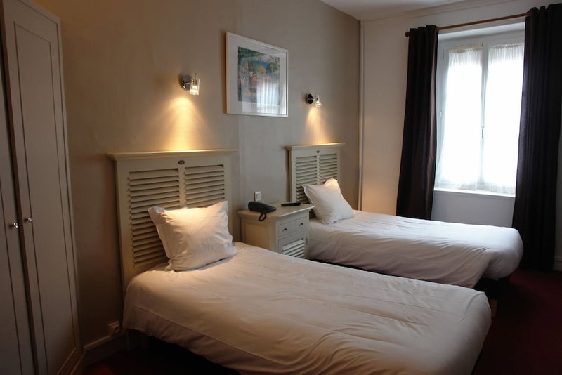 Hostellerie de la Porte Bellon, Senlis, France