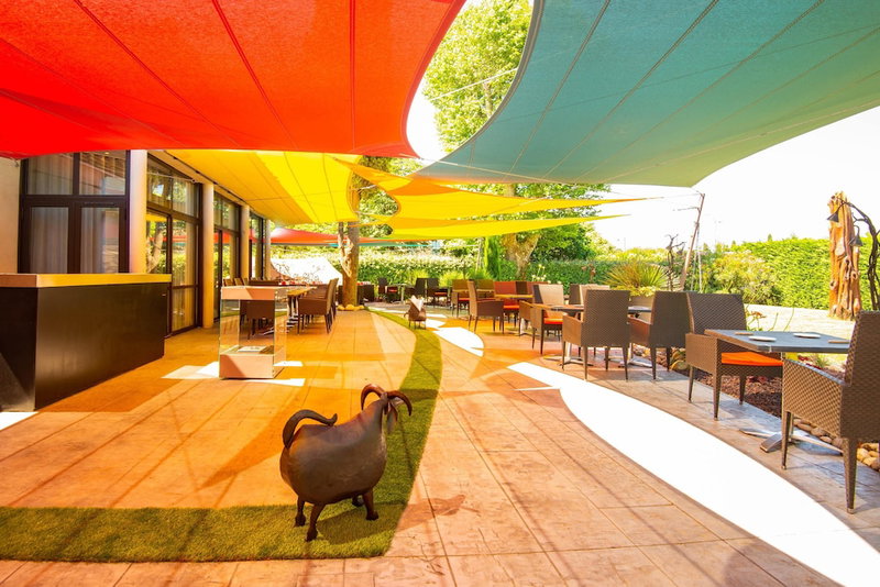 Hôtel Restaurant Le Parc Franck Putelat, Carcassonne, France