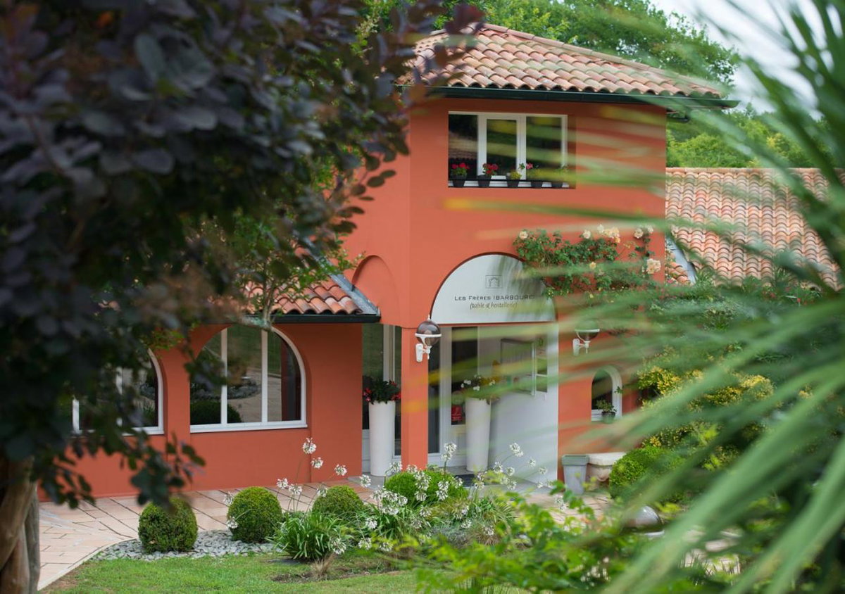 Hotel · Les Frères Ibarboure - Hôtel 4 étoiles, Spa extérieur sensoriel et Restaurant étoilé à Bidart, Bidart