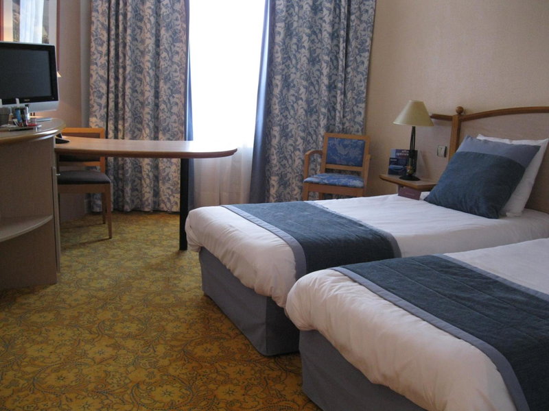 Mercure Nevers Pont De Loire, Nevers, France