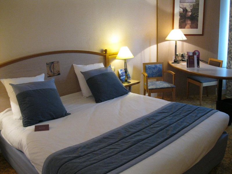 Mercure Nevers Pont De Loire, Nevers, France