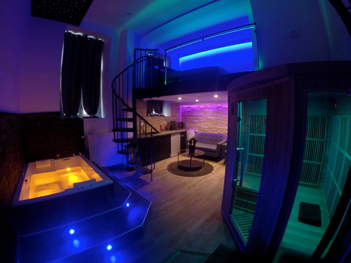 Hotel · Spa-privatif, Dijon