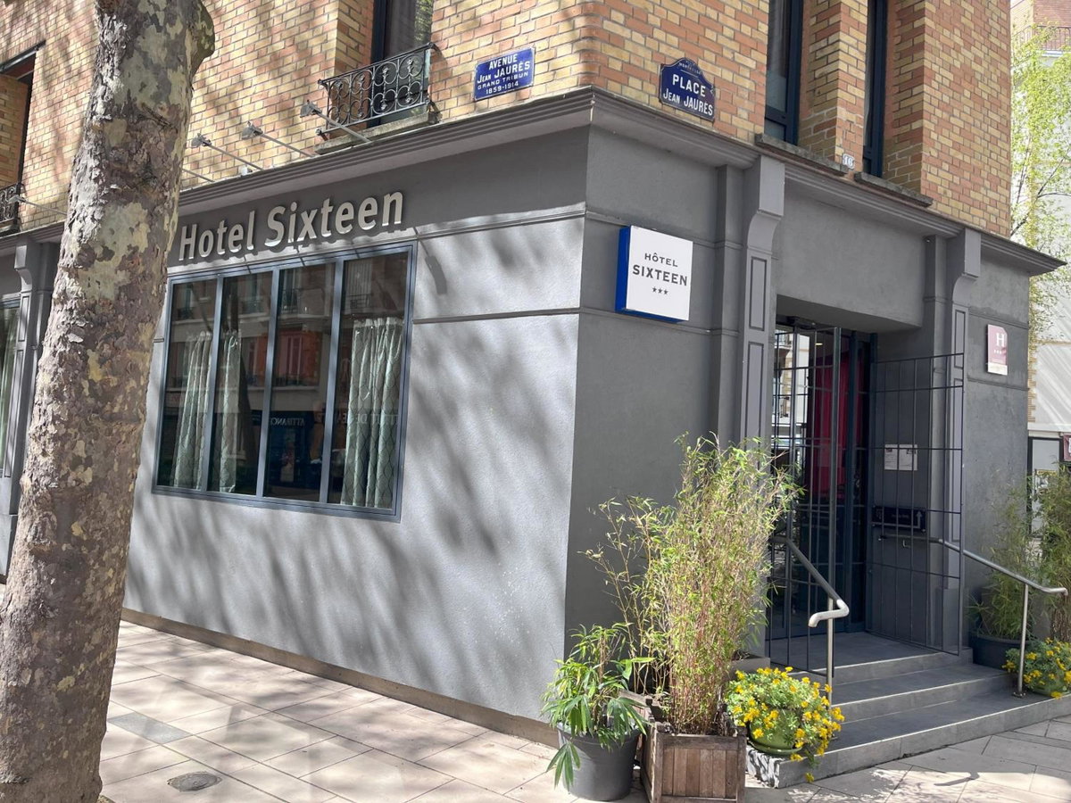 Hotel Sixteen Paris Montrouge, Francia