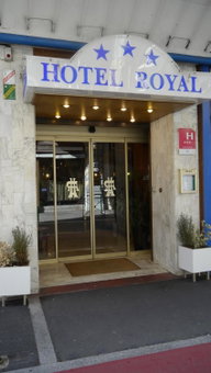 Hôtel Royal, Lourdes, France