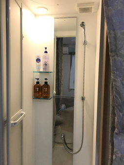 Sadie's Home, Kawasaki, Japan