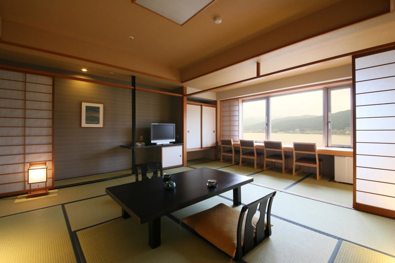 Rako Hananoi Hotel, Suwa, Japan