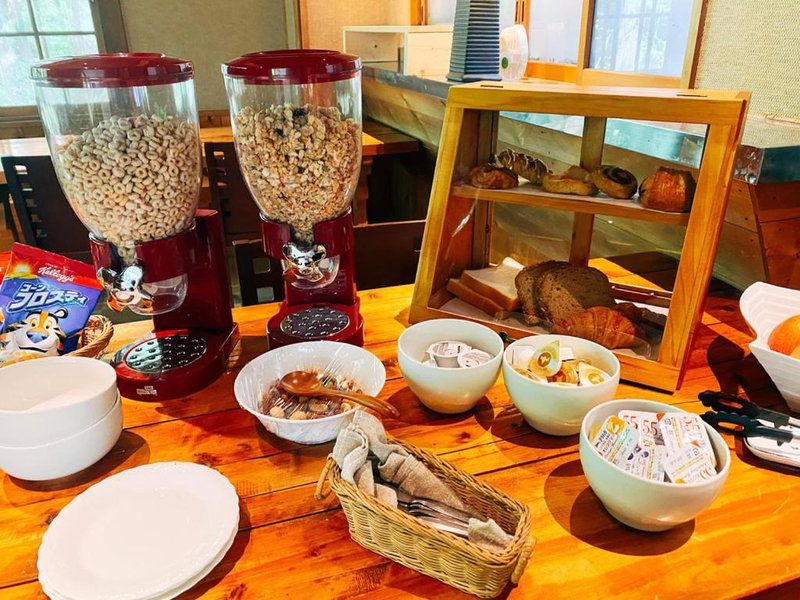Kizuna Lodge & BBQ Centre, Hakuba, Japan