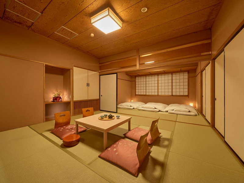 Ooedo Onsen Monogatari Yamanaka Saichoraku, Kaga, Japan