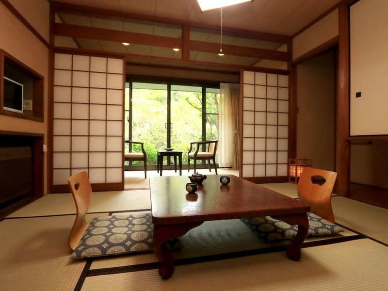Onsen Ryokan Mitake, Hakone, Japan