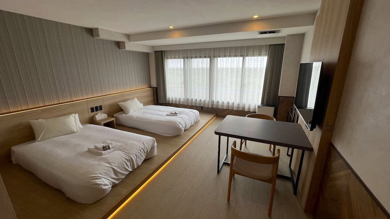Luana Hasunuma HOTEL&CAFE, Sanmu, Japan