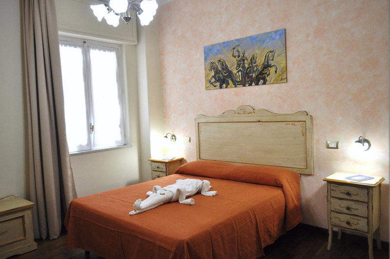 Stupor Mundi Bed and Breakfast, Palermo, Italy