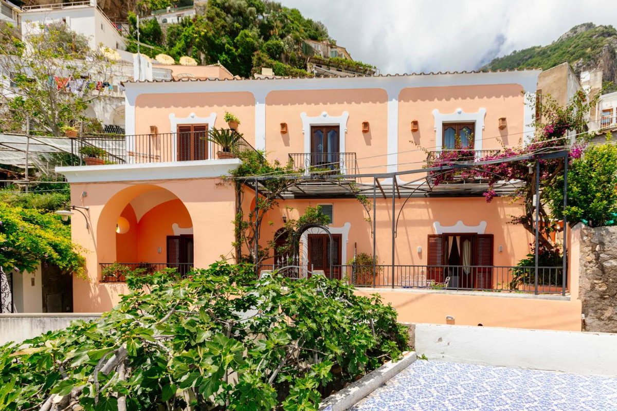 Villa Principe Giovanni, Italy