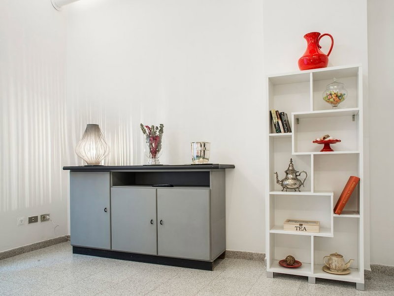 10 - 12 Tourist House Apartment Centre Bologna, Bologna, Italy