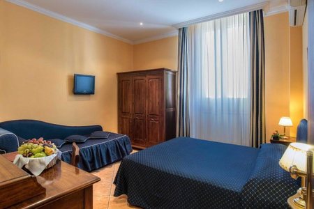 Hotel Caracciolo, Rome, Italy