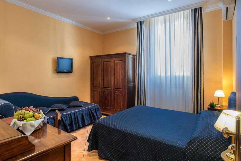 Hotel Caracciolo, Rome, Italy
