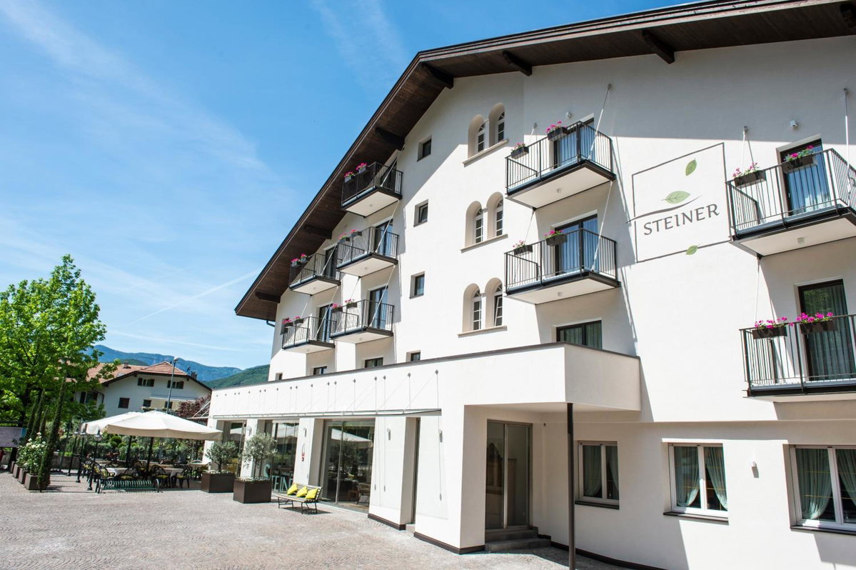 Hotel · Hotel CampingPark Steiner, Laives