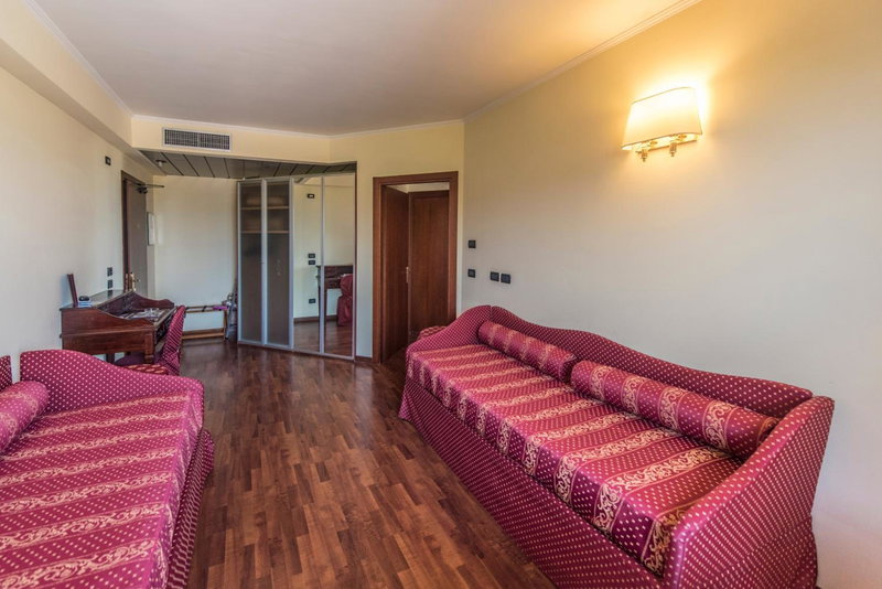 Admiral Hotel Villa Erme, Desenzano del Garda, Italy