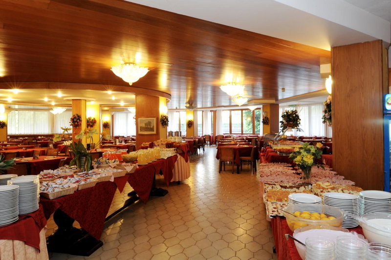 Hotel Palme & Suite, Garda, Italy