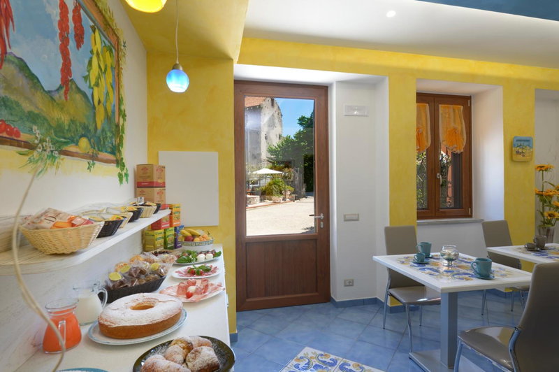 B&B Il Girasole, Agerola, Italy