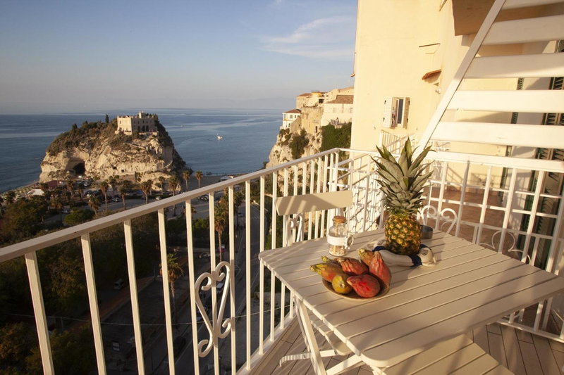 Le Tolde del Corallone, Tropea, Italy