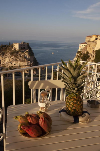 Le Tolde del Corallone, Tropea, Italy