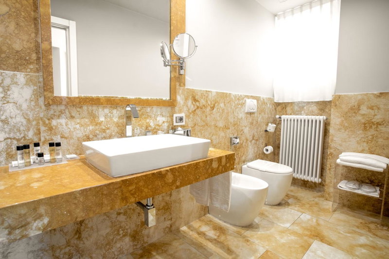 Hotel Michelangelo, Carrara, Italy
