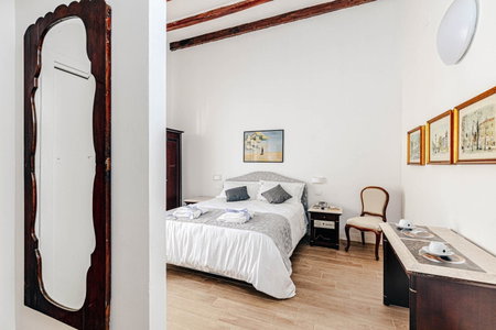 Giulio Cesare 14, Residence, Palermo, Italy