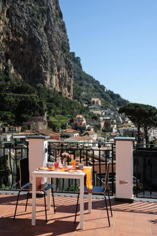 B&B Valentì, Amalfi, Italy