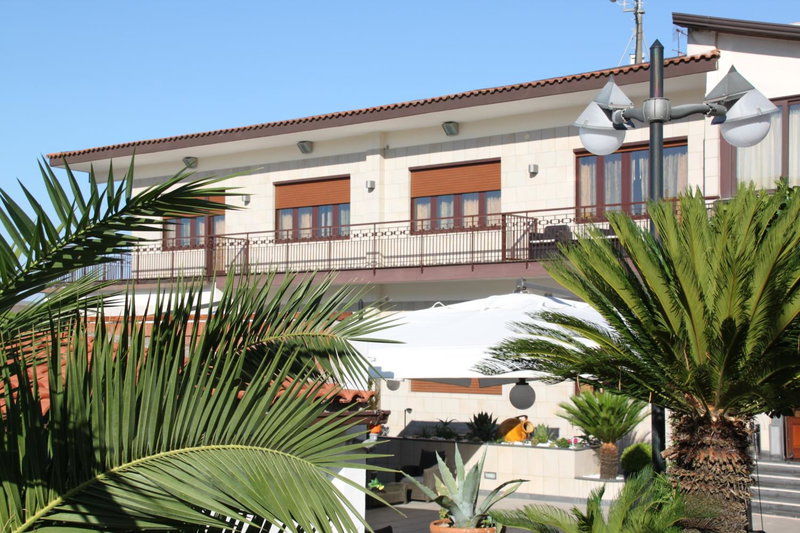 Ranch Palace Hotel, Naples, Italy