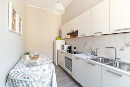 Vittoria Corner - byMyHomeInComo, Como, Italy