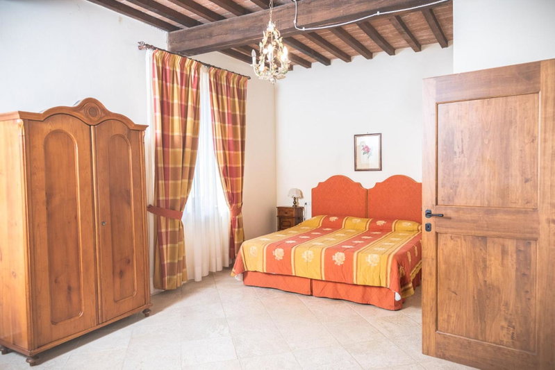 Agriturismo diffuso Tenuta Armaiolo - widespread farmhouse, Rapolano Terme, Italy