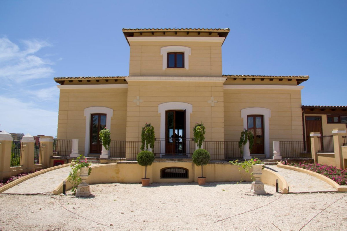 Hotel Villa Calandrino, Italy