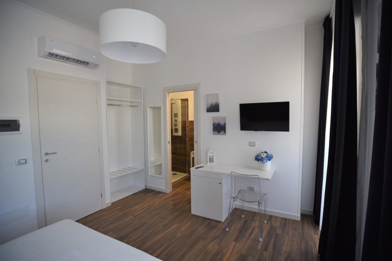 Mapi's Rooms - Eja Sardinia, Cagliari, Italy