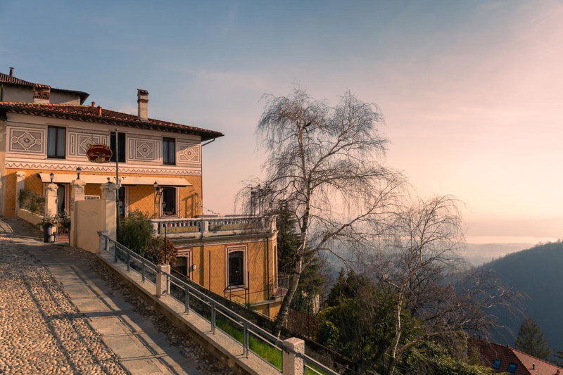 Albergo Sacro Monte Varese, Varese, Italy