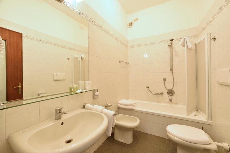 Hotel Diano Marina Mhotelsgroup, Diano Marina, Italy
