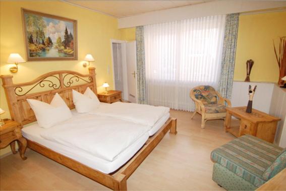 Hotel Auf Dem Langenhof Wunstorf, Wunstorf, Germany