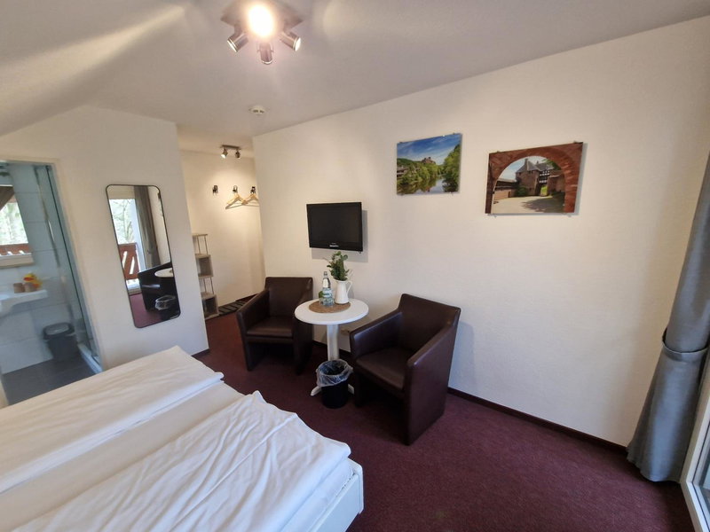 Pension Haus Diefenbach, Heimbach, Germany