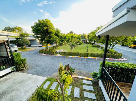 Baan Ruay Suk Resort, Lopburi, Lop Buri, Thailand