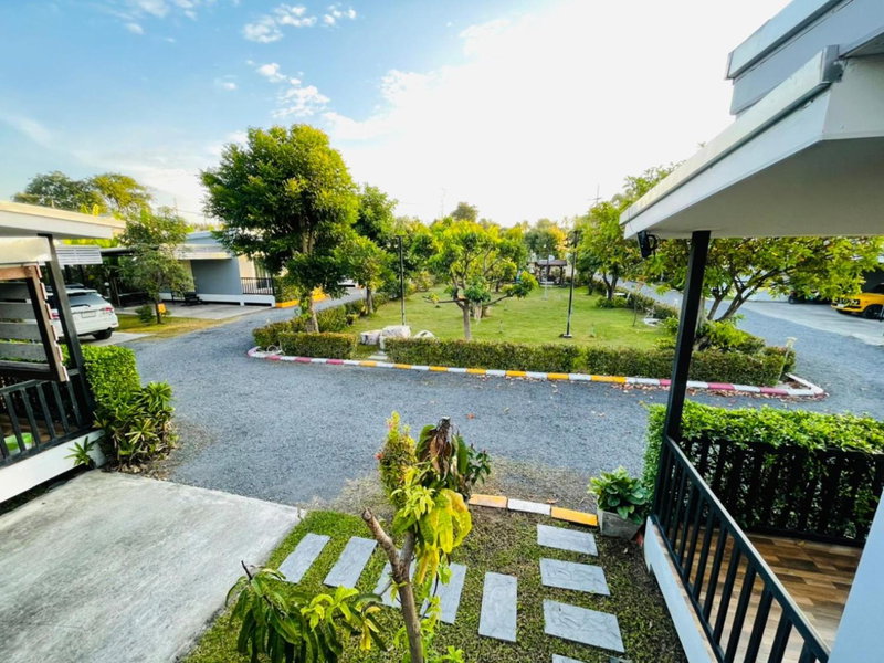 Baan Ruay Suk Resort, Lopburi, Lop Buri, Thailand