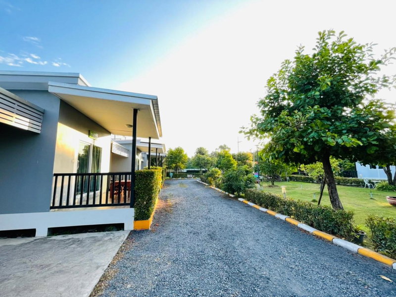 Baan Ruay Suk Resort, Lopburi, Lop Buri, Thailand