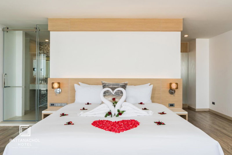Rattanachol Hotel, Chon Buri, Thailand