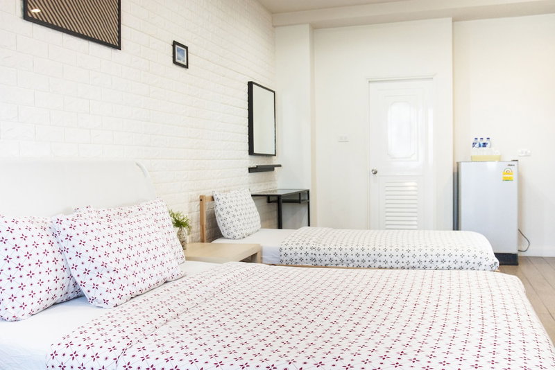26 Bed and Coffee, Chonburi, Thailand