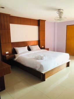 Royal Star Suites Pattaya, Pattaya, Thailand