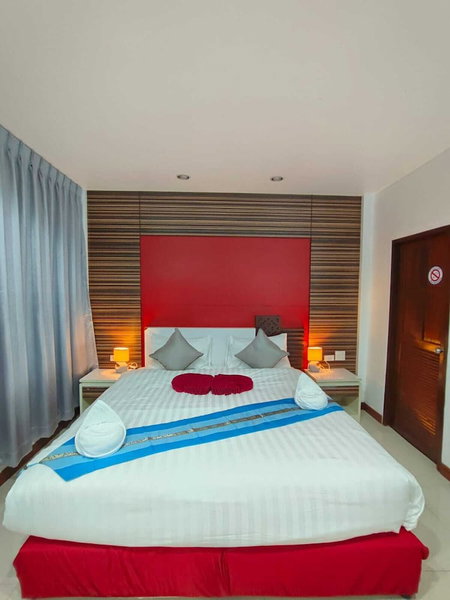 Patong Max Value Hotel, Patong, Thailand